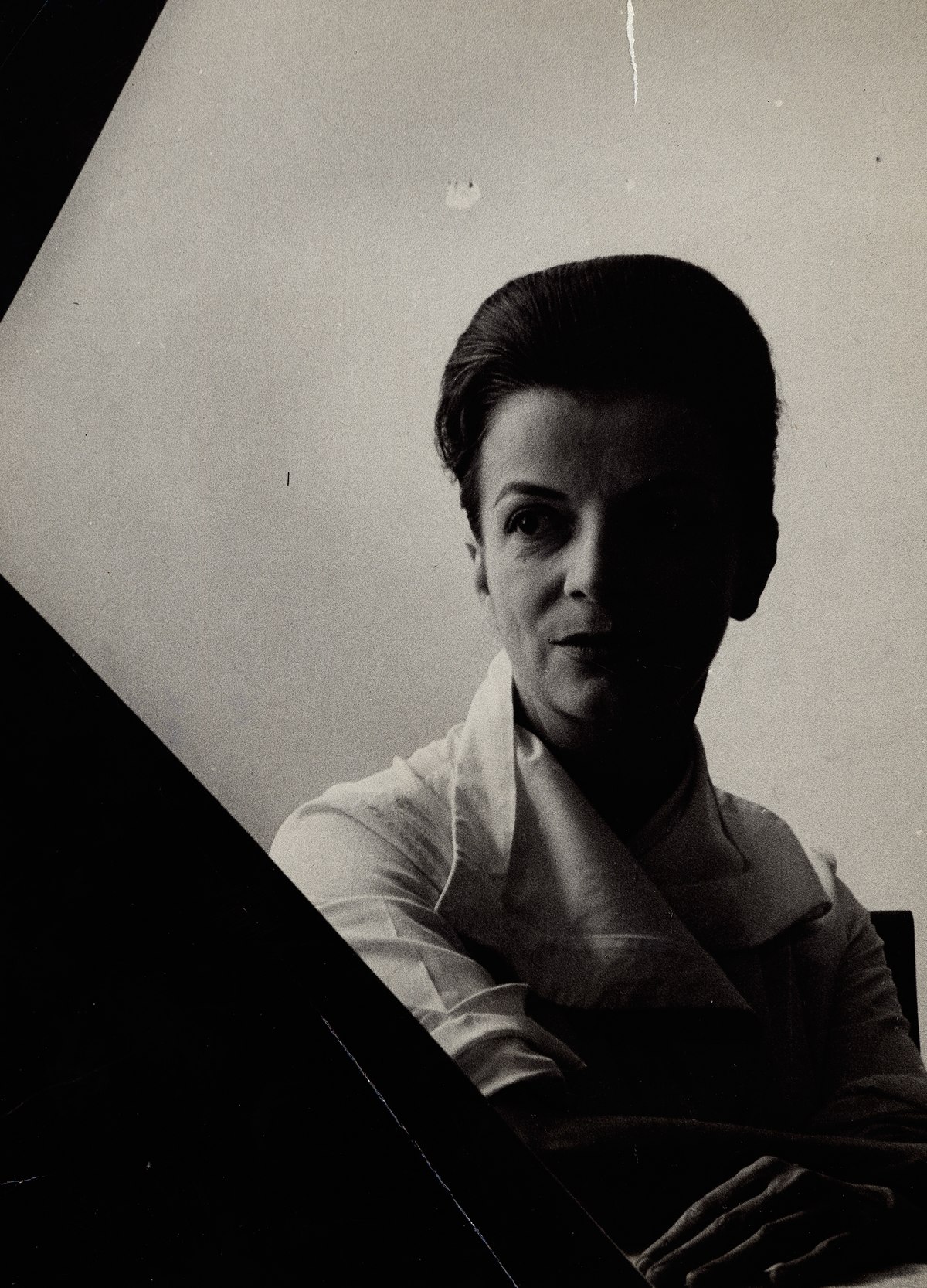 Lygia Clark: Uma propositora da arte para o Coletivo
