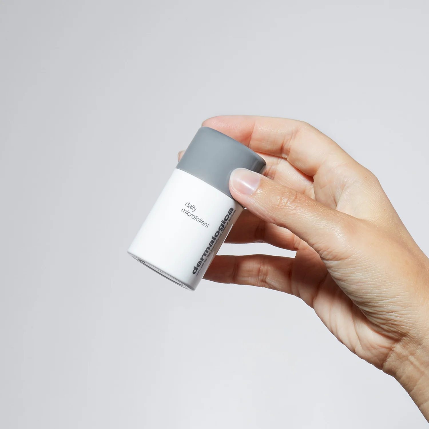Daily Microfoliant: O Ritual que Redefiniu o Cuidado com a Pele