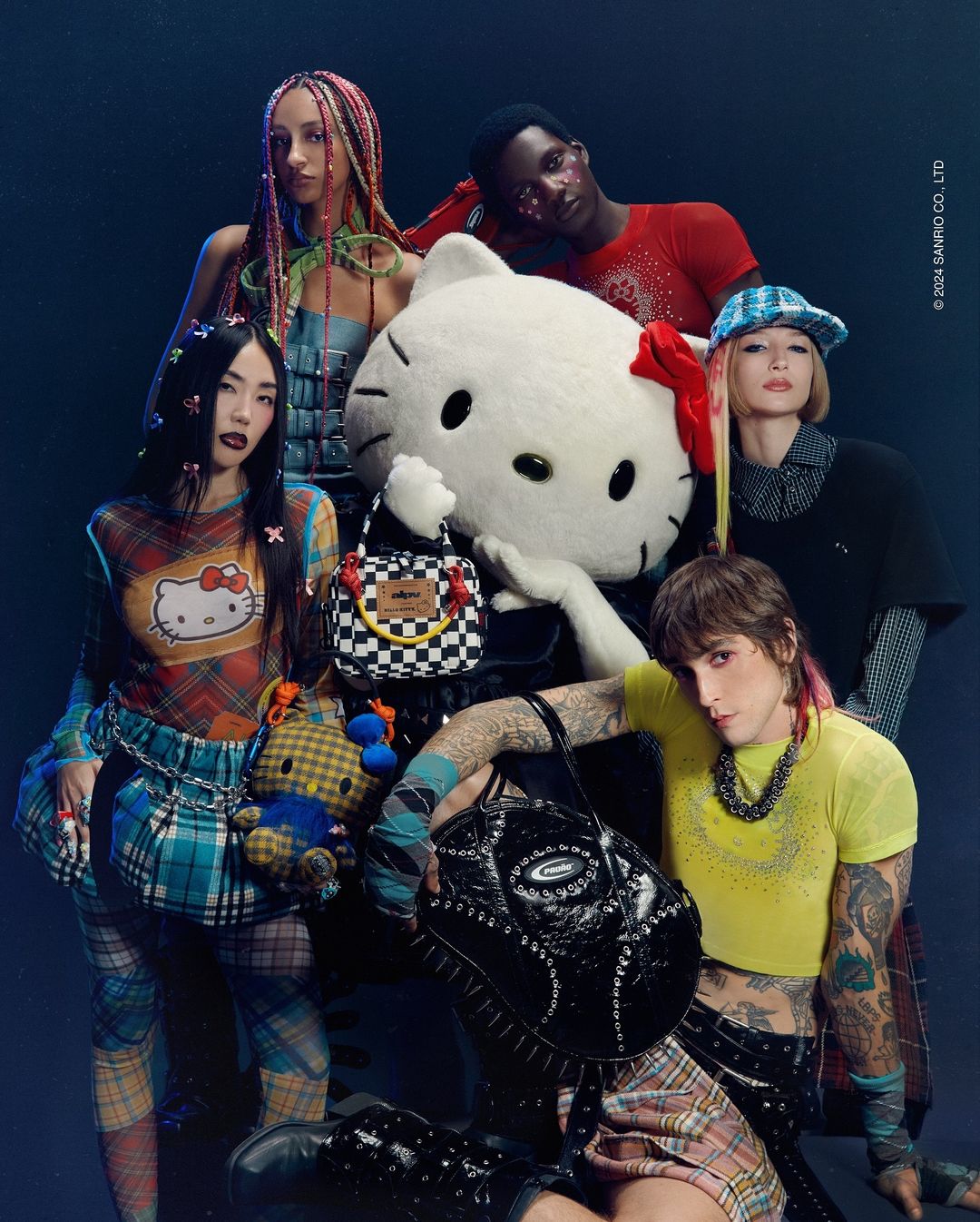 Alexandre Pavão assina collab com Hello Kitty