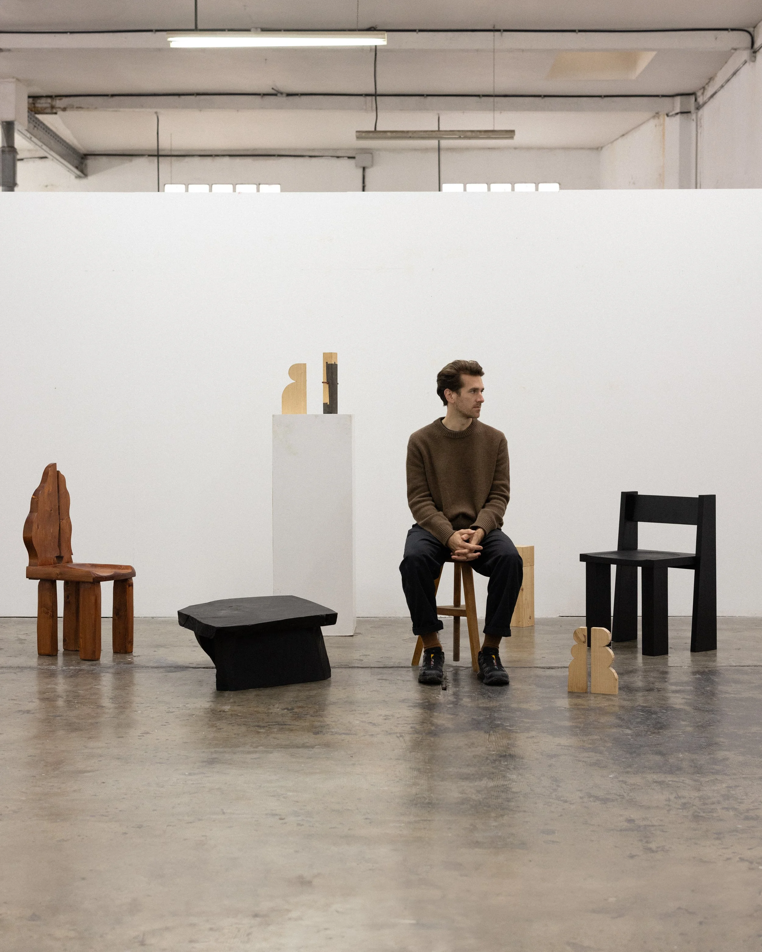 Otra Objects: cómo Rian Davidson transforma la tradición constructiva en diseño contemporáneo en Barcelona
